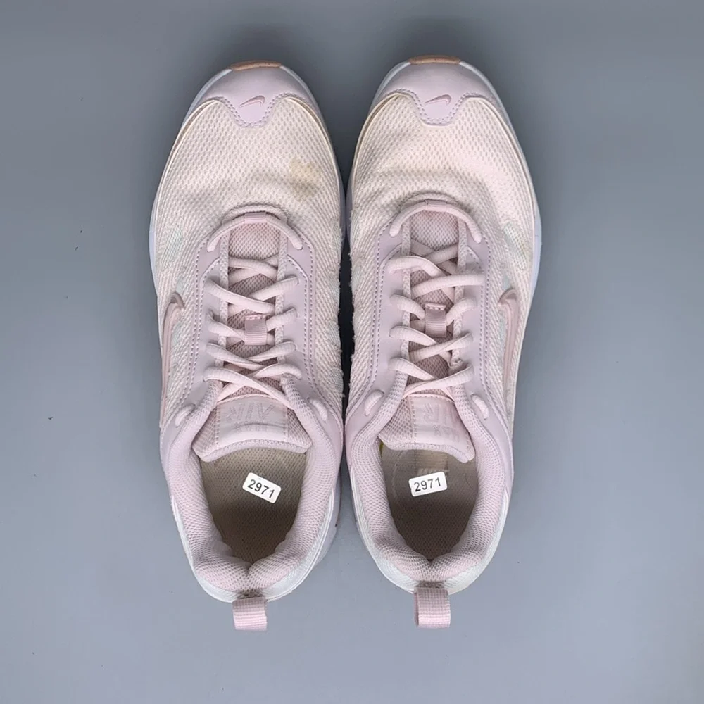 Nike Air Max AP Pink‎ Running Shoes CU4870-600 Women’s Sz 10